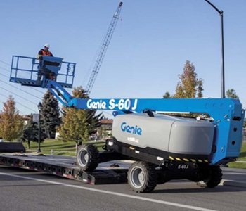 Marca: GENIE Modelo: S-60XC Altura de trabajo: 18.2m Alimentación: Combustión