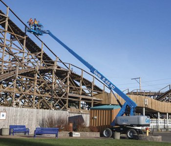 Marca: GENIE Modelo: S-65XC Altura de trabajo: 19.8m Alimentación: Combustión