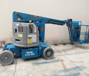 Marca: GENIE Modelo: Z-34/22N Altura de trabajo: 10.5m Alimentación: Eléctrica