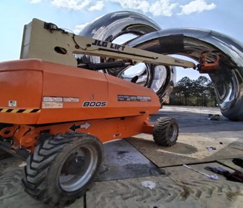 Marca: JLG Modelo: 800S RT Altura de trabajo: 24.3m Alimentación: Combustión