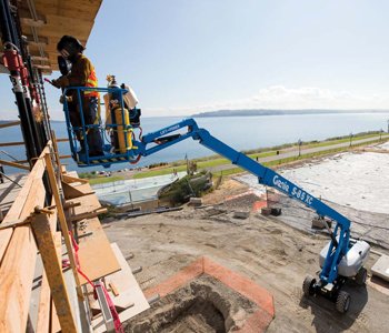 Marca: GENIE Modelo: S-85XC Altura de trabajo: 25.9m Alimentación: Combustión